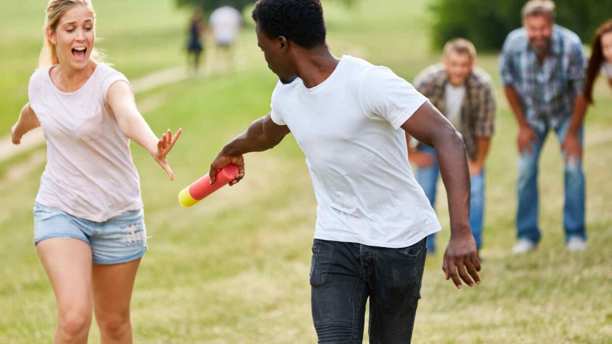295 Best Relay Race Team Names